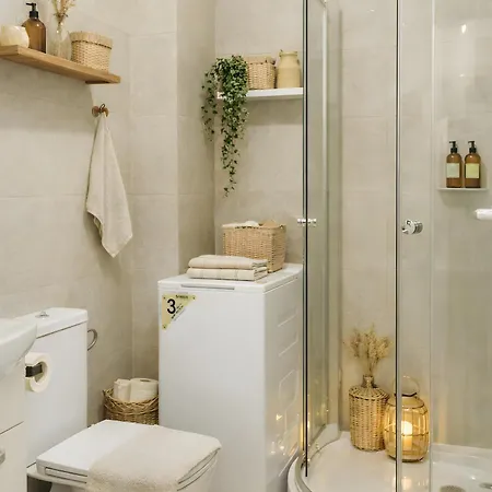 Апартаменты Downtown Tineretului Oasis --new Building-- 1min Metro Station ---self Check-in---