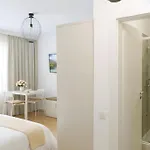 Downtown Tineretului Oasis --new Building-- 1min Metro Station ---self Check-in--- 부쿠레슈티