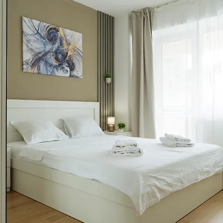 Downtown Tineretului Oasis --new Building-- 1min Metro Station ---self Check-in--- *