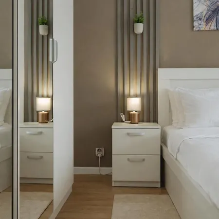 Downtown Tineretului Oasis --new Building-- 1min Metro Station ---self Check-in--- * Bucarest