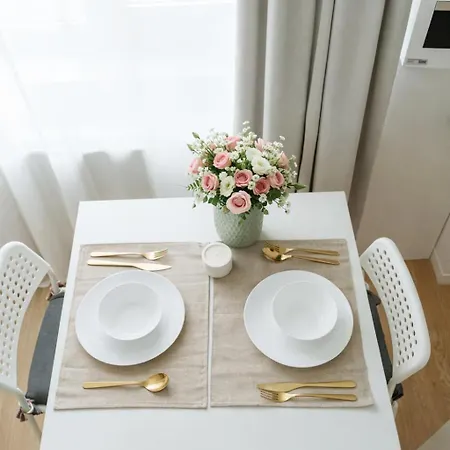 Downtown Tineretului Oasis -1min Metro Station ---self Check-in---