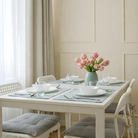 Apartamento Downtown Tineretului Oasis --new Building-- 1min Metro Station ---self Check-in---