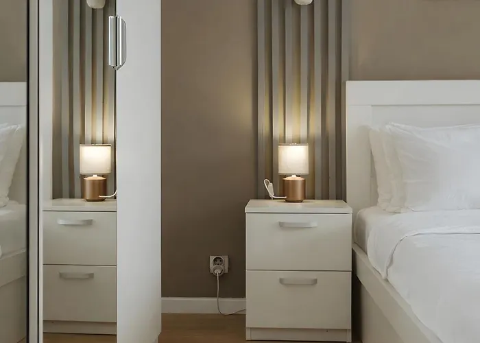 Downtown Tineretului Oasis --new Building-- 1min Metro Station ---self Check-in--- Apartment