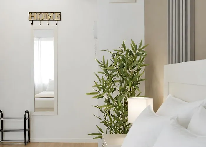 Downtown Tineretului Oasis --new Building-- 1min Metro Station ---self Check-in--- *