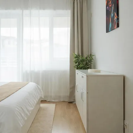 Downtown Tineretului Oasis --new Building-- 1min Metro Station ---self Check-in--- *