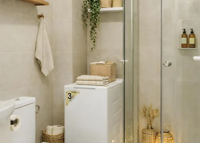 דירה Downtown Tineretului Oasis --new Building-- 1min Metro Station ---self Check-in---