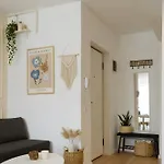 Downtown Tineretului Oasis --new Building-- 1min Metro Station ---self Check-in--- דירה *