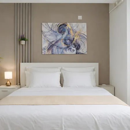 Downtown Tineretului Oasis --new Building-- 1min Metro Station ---self Check-in--- Daire